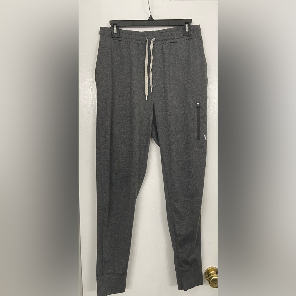 Vuori Sunday Performance Jogger Gray Size Medium - image 1